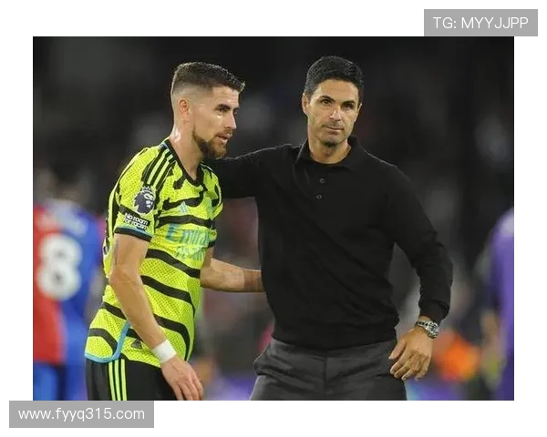 阿尔特塔愤怒批判裁判两次漏判红牌